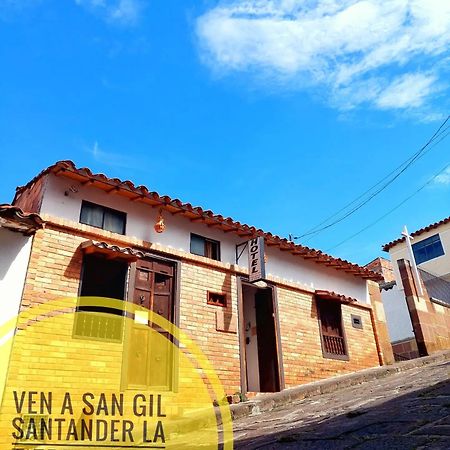 Santander Aleman Hostel San Gil Kültér fotó