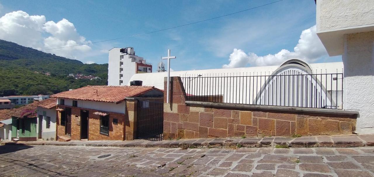 Santander Aleman Hostel San Gil Kültér fotó