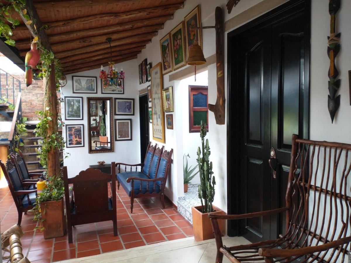 Santander Aleman Hostel San Gil Kültér fotó