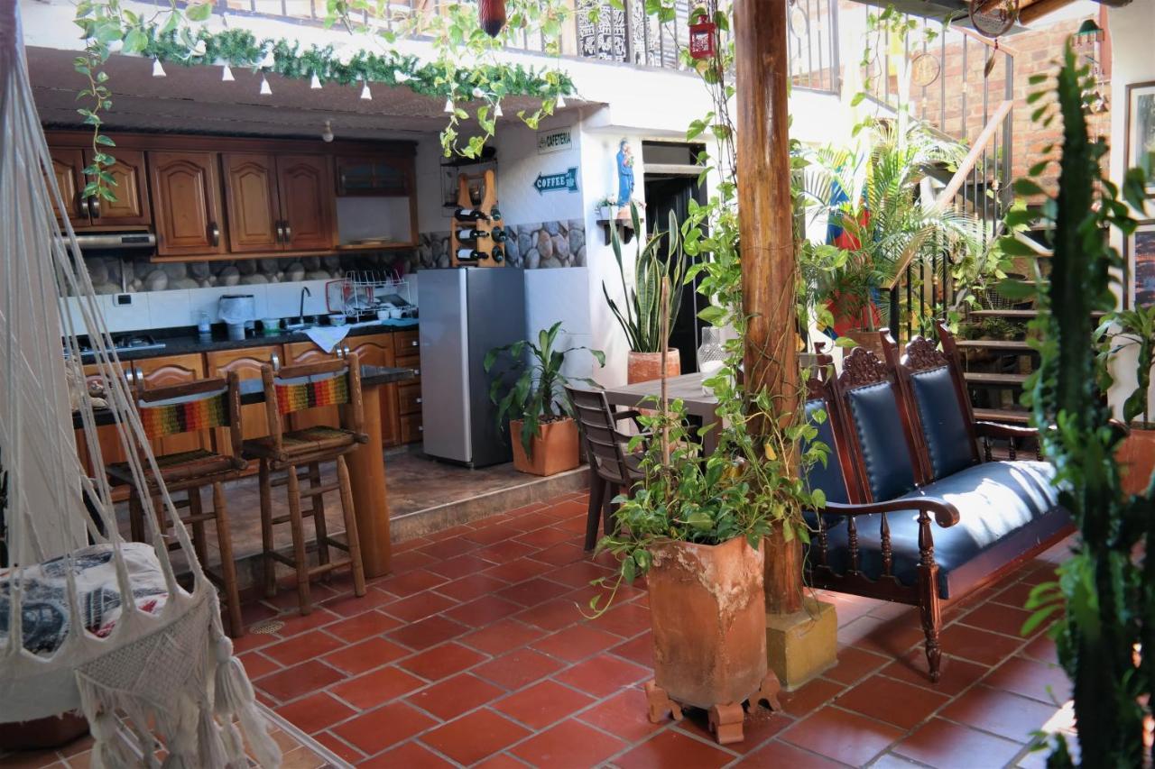 Santander Aleman Hostel San Gil Kültér fotó