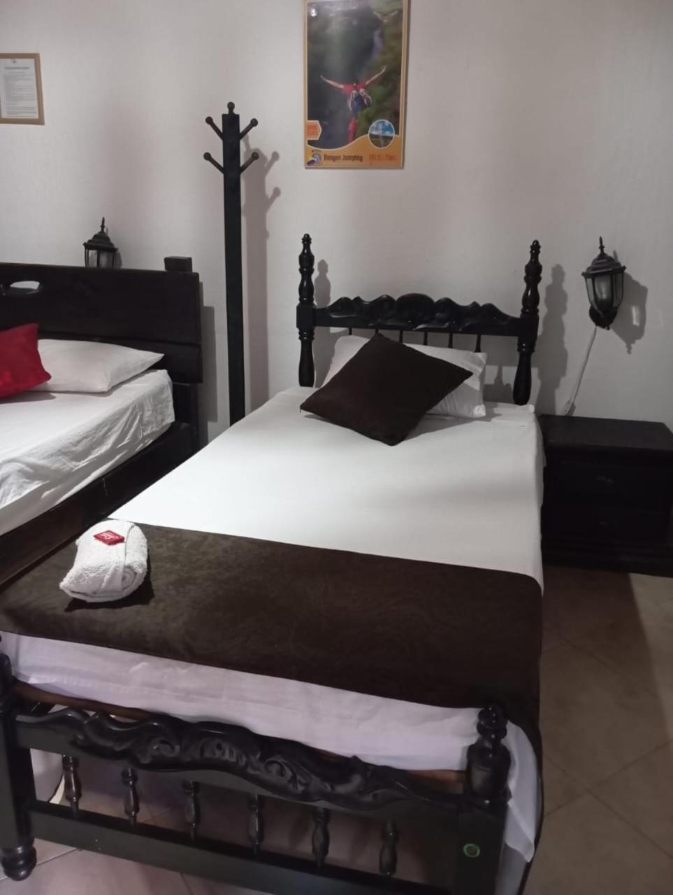 Santander Aleman Hostel San Gil Kültér fotó