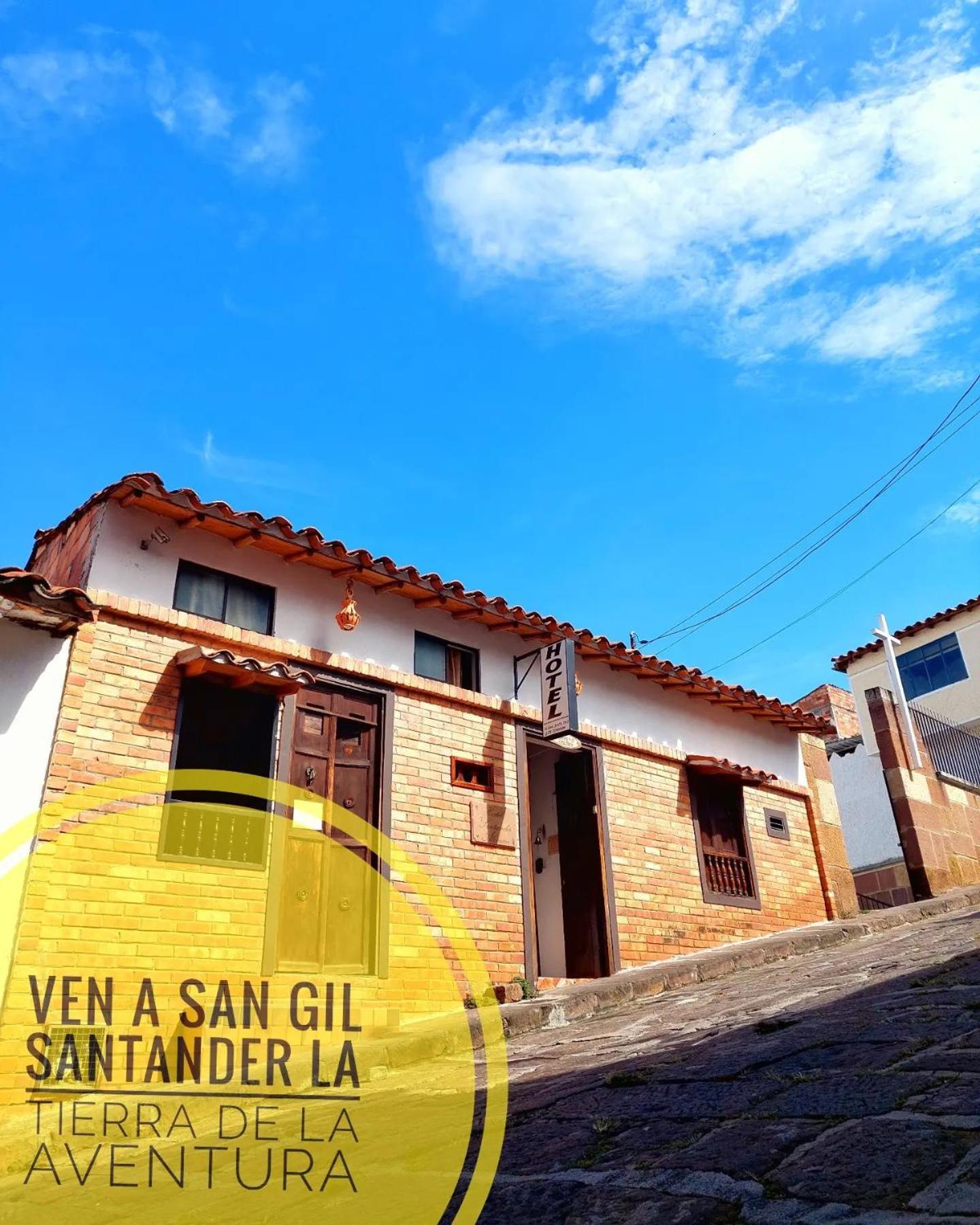 Santander Aleman Hostel San Gil Kültér fotó