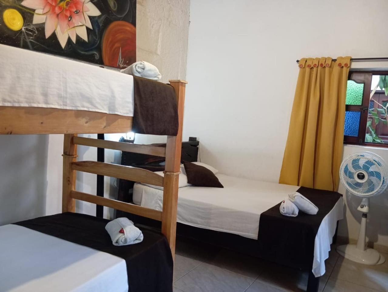 Santander Aleman Hostel San Gil Kültér fotó