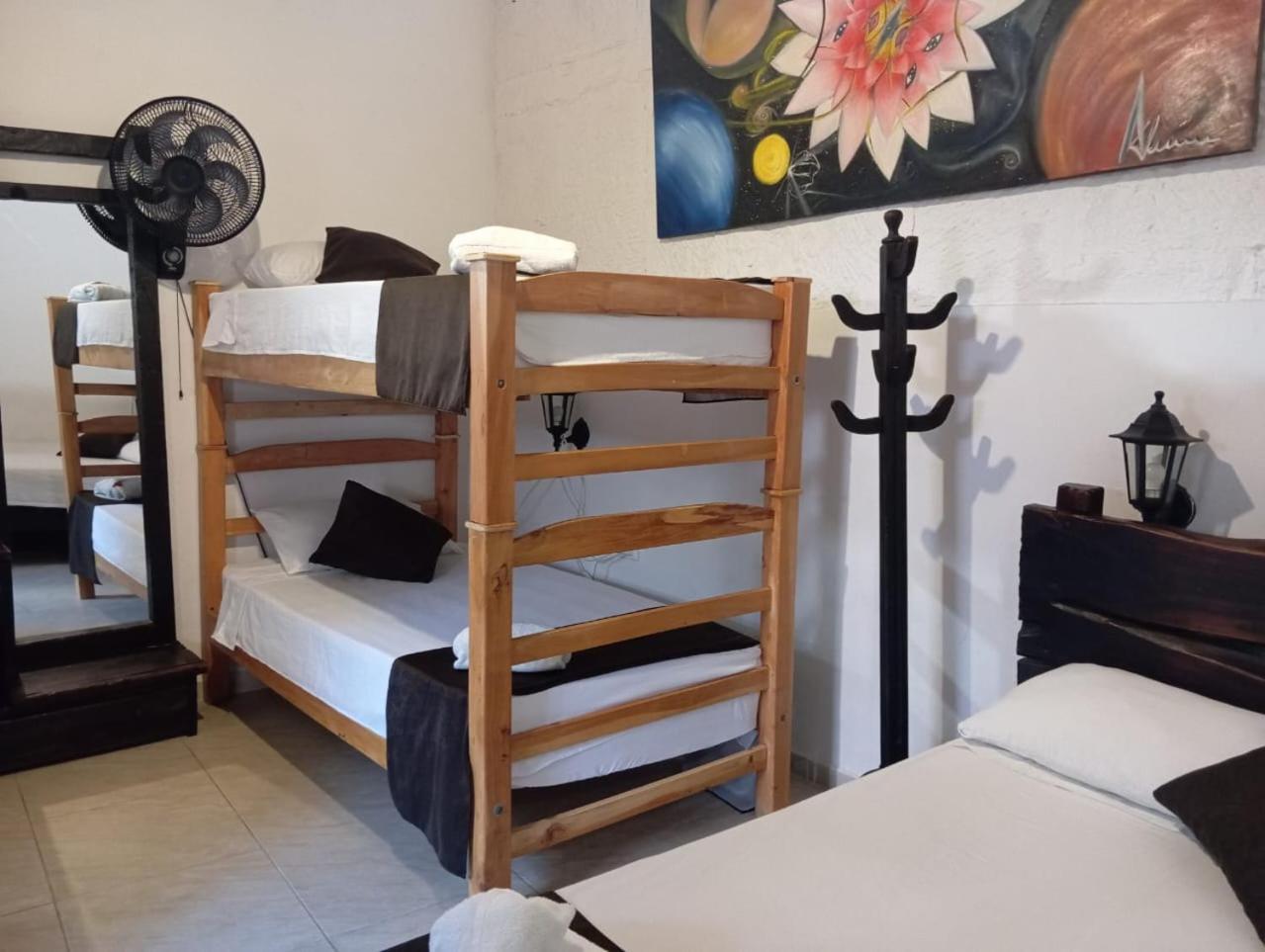 Santander Aleman Hostel San Gil Kültér fotó